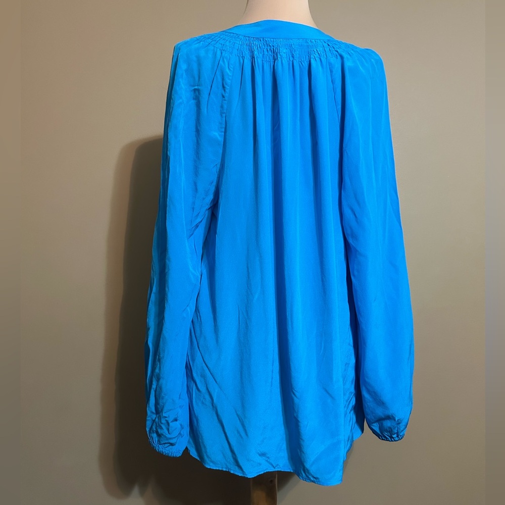 Lilly Pulitzer Elsa Silk Blue Blouse - Picture 3 of 5